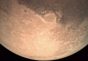 火星の「ほぼリアルタイム」映像を初配信——ESAがマーズ・エクスプレス20周年記念ライブを実施