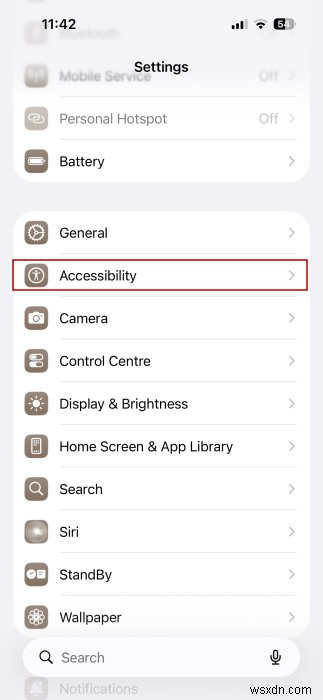 この簡単なハックで iPhone のディスプレイを最小値を超えて暗くする 