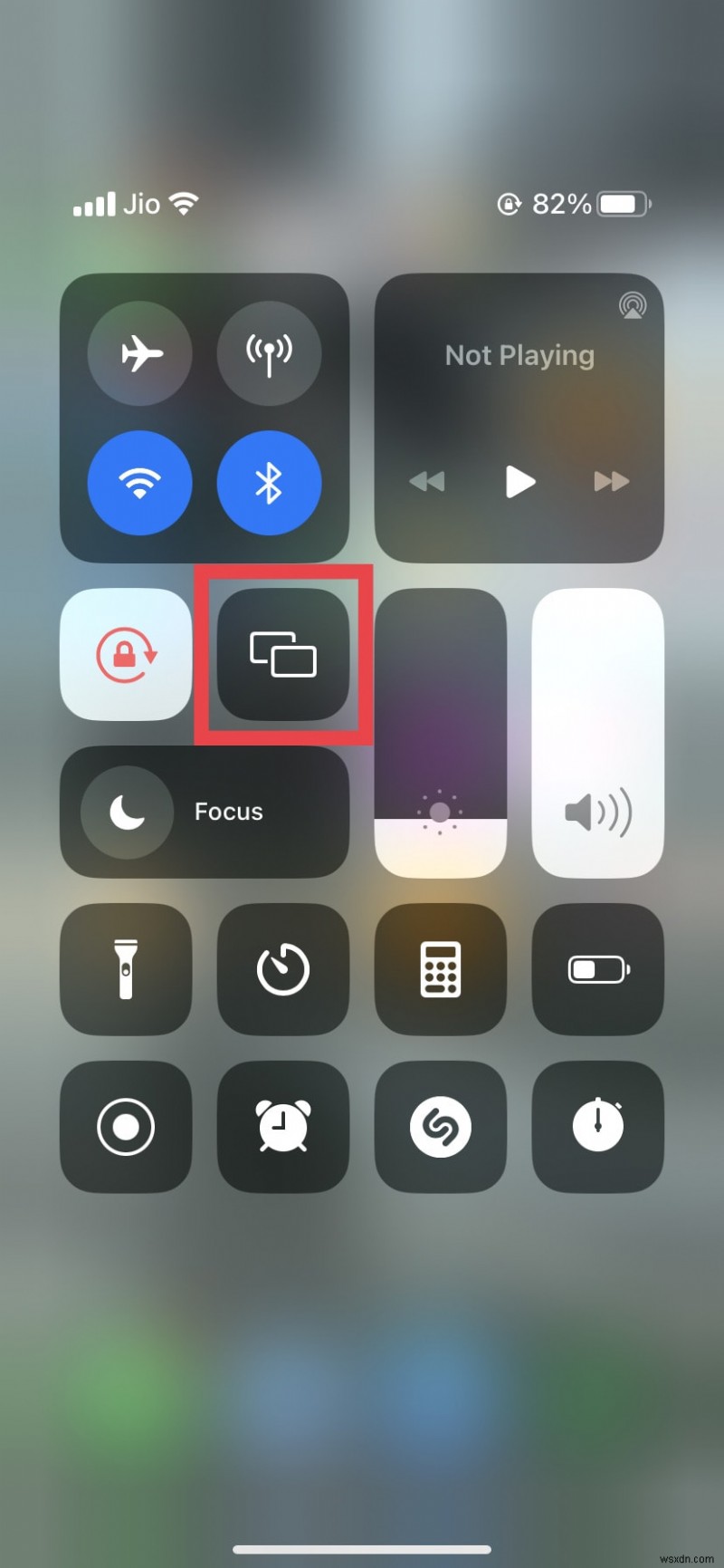 Zoom を iPhone からテレビに簡単にキャストして、より大規模で優れた会議体験を実現 