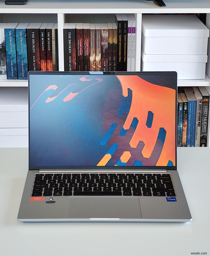 Slimbook Executive の紹介:ラップトップのパフォーマンスにおける大幅な飛躍 