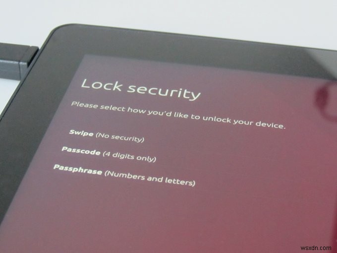 BQ Aquaris M10 Ubuntu Edition タブレットのレビュー:パフォーマンスと機能 