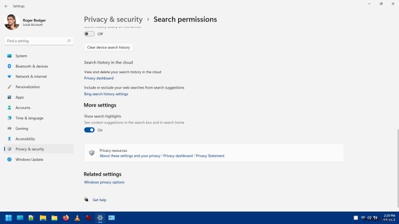 Windows 11 レビュー:1 年後 – まだ不十分 