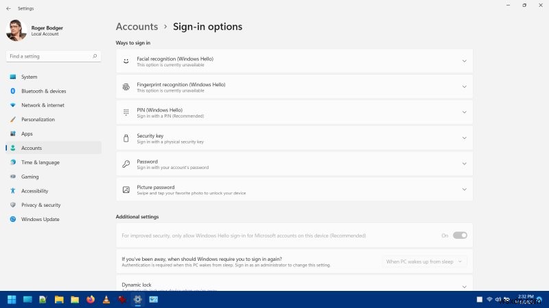 Windows 11 レビュー:1 年後 – まだ不十分 